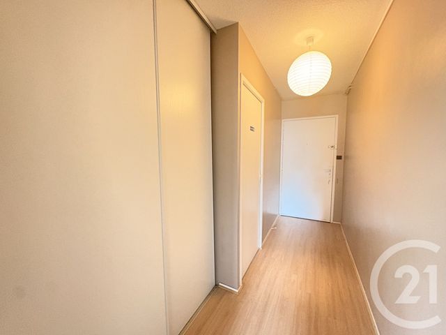 Appartement T2 à vendre - 2 pièces - 50.57 m2 - LE BOUSCAT - 33 - AQUITAINE - Century 21 Hesteda