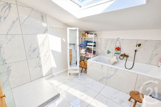 maison à vendre - 4 pièces - 78.0 m2 - BRUGES - 33 - AQUITAINE - Century 21 Hesteda