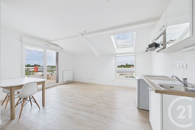 Appartement T2 à louer - 2 pièces - 44.23 m2 - BRUGES - 33 - AQUITAINE - Century 21 Hesteda