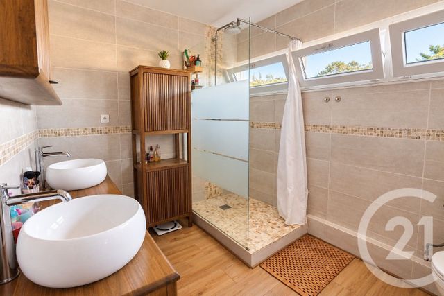 maison à vendre - 5 pièces - 106.19 m2 - EYSINES - 33 - AQUITAINE - Century 21 Hesteda