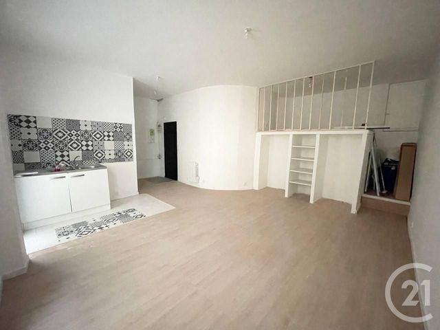 Appartement F2 à vendre - 2 pièces - 34,50 m2 - Paris - 75018 - ILE-DE-FRANCE
